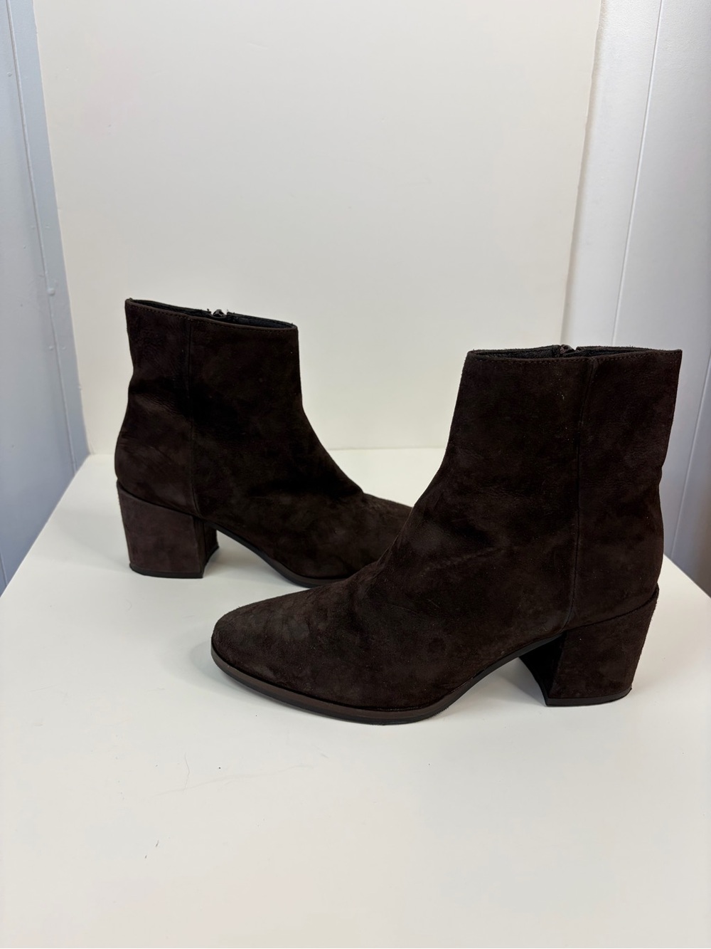Debut Italy Brown Suede Leather Chunky Block Heel Shoes Boots Booties size 39 8 - Picture 2 of 7